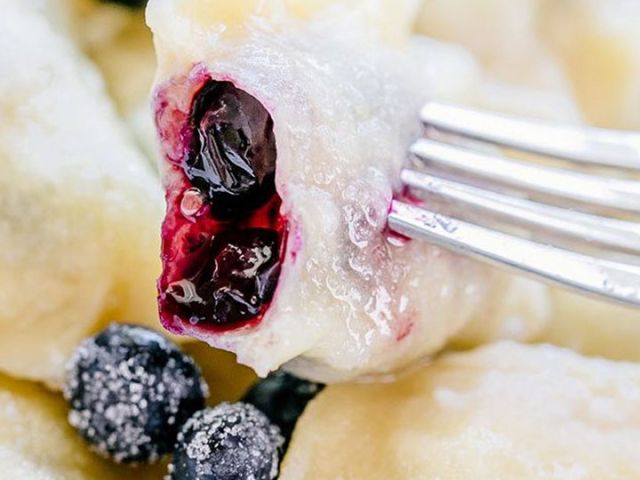 Blueberry & Cheese Peirogi